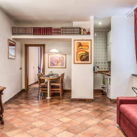 Cozy Flat In Trevi Fountain Apartamento Roma Exterior foto