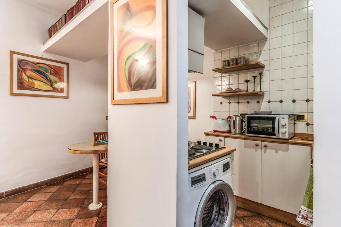 Cozy Flat In Trevi Fountain Apartamento Roma Exterior foto